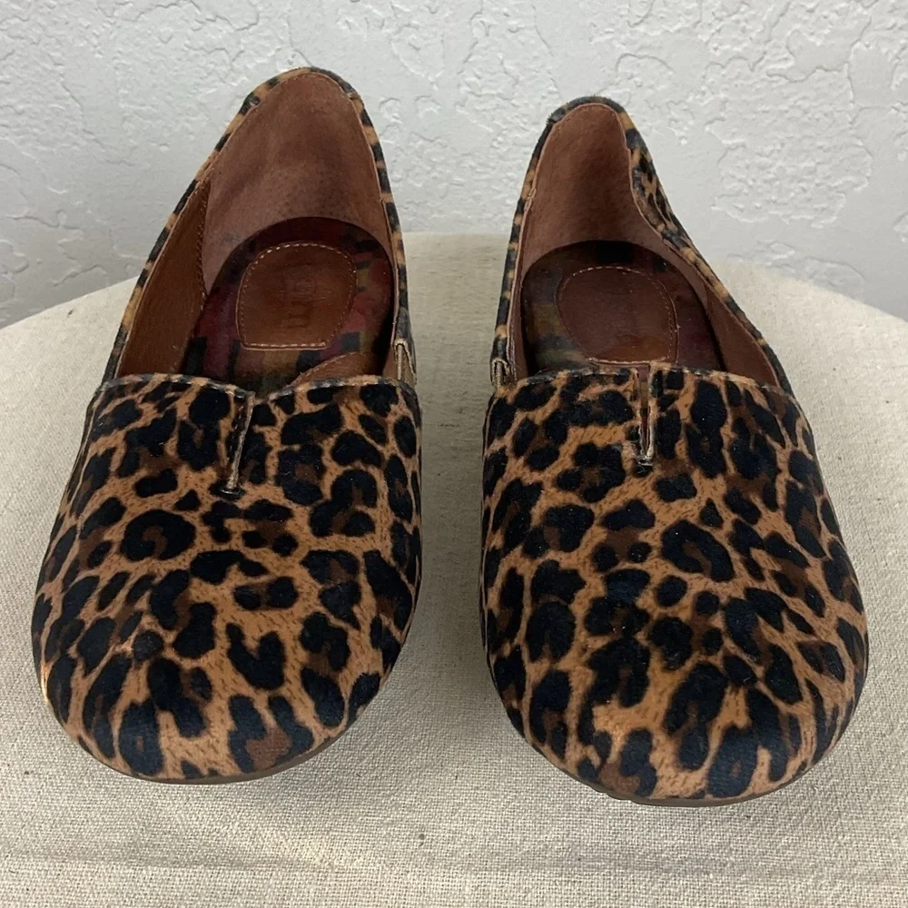 Women’s Born Sebra Leopard Print Slip On Loafer Size 6.5